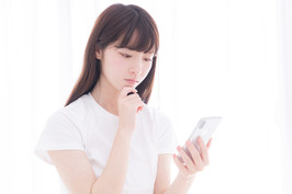 親や夫が亡くなったときの事務手続き